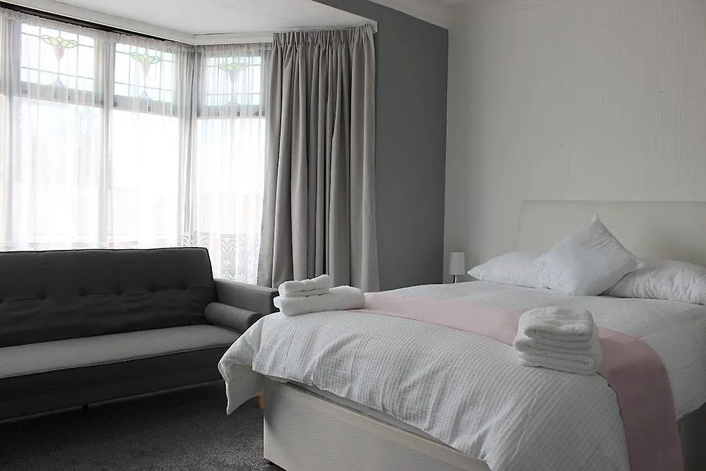 786 Newport Road Hotel Cardiff 4*,  United Kingdom