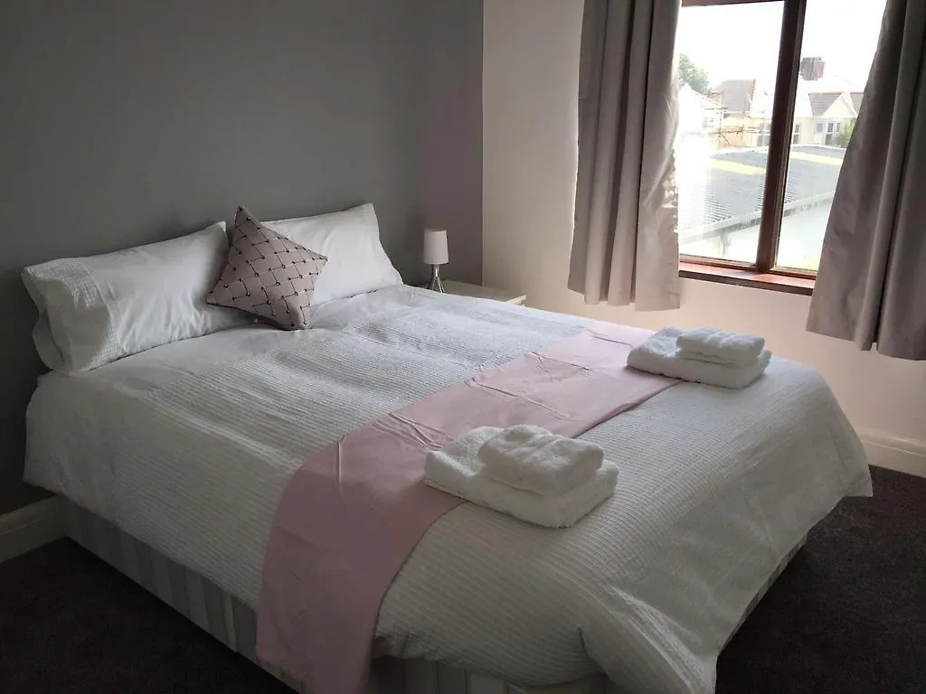 Guest house 786 Newport Road Hotel Cardiff