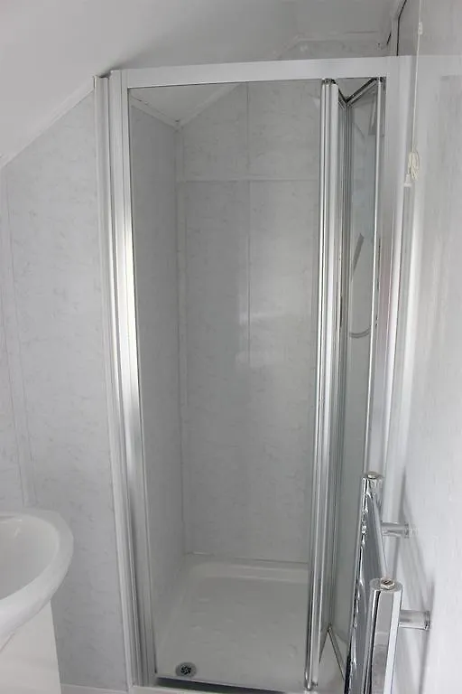 Pensionat 786 Newport Road Hotell Cardiff